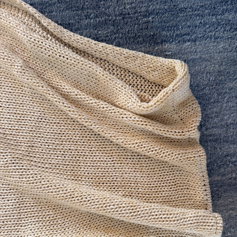 NWOT Asymmetrical pale yellow sweater - Picture 9 of 11